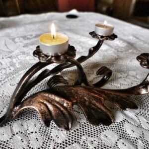 Кованый подсвечник